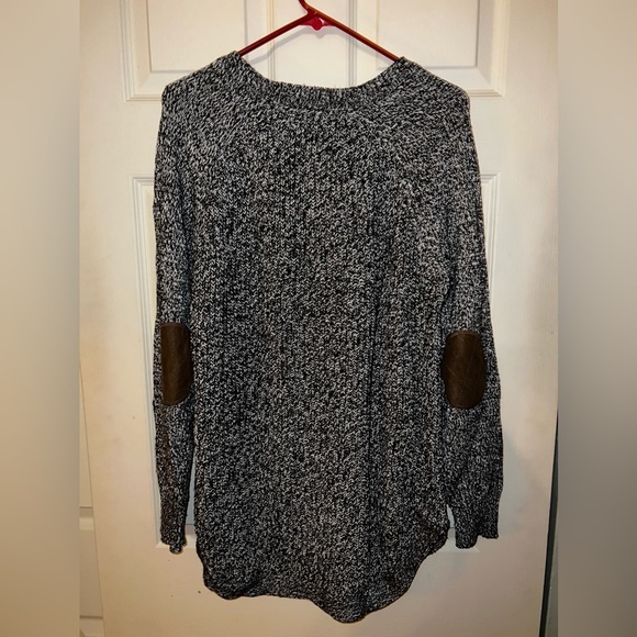 RD Style Black & White Knit Sweater with Elbow Patches - Picture 3 of 4